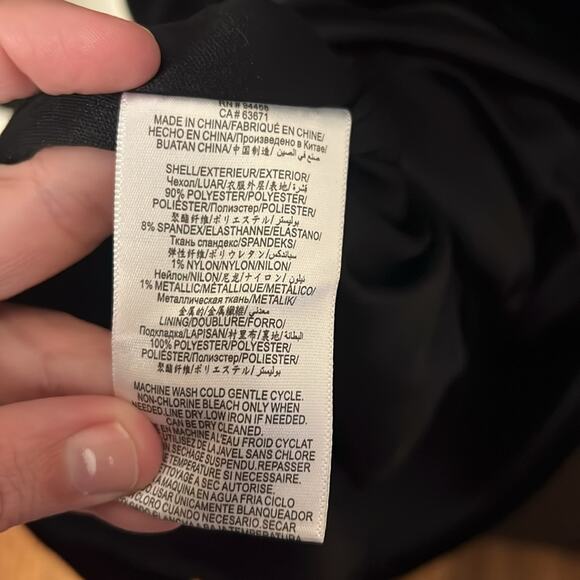 NWT BCBGeneration V-Neck Long-Sleeve Velvet Mini Dress Size 6 - Picture 9 of 9